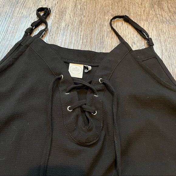 Paper Crane Adjustable Tank Top with Lace-up detailing - M - Picture 6 of 7